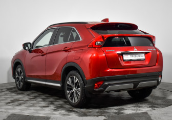 Подержанный автомобиль Mitsubishi Eclipse Cross 2019 года (7 фото)