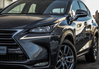 Подержанный автомобиль Lexus NX 2015 года (2 фото)