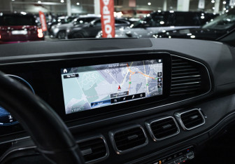 Подержанный автомобиль Mercedes-Benz GLE 2021 года (23 фото)