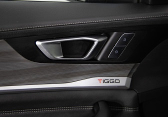 Подержанный автомобиль Chery Tiggo 8 Pro 2021 года (23 фото)