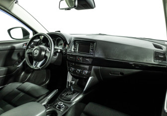 Подержанный автомобиль Mazda CX-5 2012 года (9 фото)