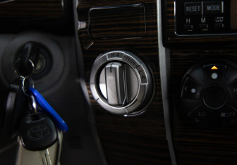 Подержанный автомобиль Toyota 4Runner 2009 года (18 фото)