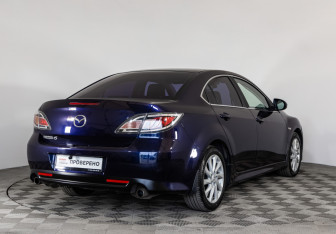 Подержанный автомобиль Mazda 6 Sedan 2010 года (5 фото)