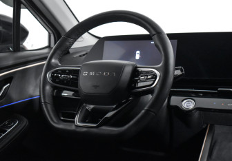 Подержанный автомобиль Omoda C5 2023 года (16 фото)