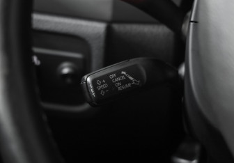 Подержанный автомобиль Volkswagen Touareg 2015 года (12 фото)