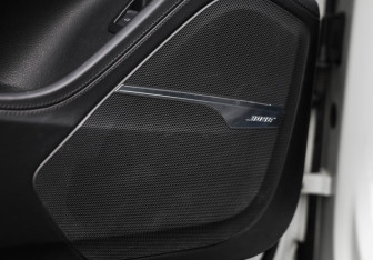 Подержанный автомобиль Audi Q7 2017 года (28 фото)