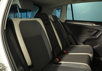 Подержанный автомобиль Volkswagen Tiguan 2018 года (9 фото)