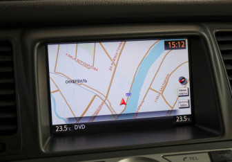 Подержанный автомобиль Nissan Murano Suv 2012 года (15 фото)