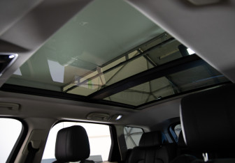 Подержанный автомобиль Land Rover Range Rover Sport 2014 года (26 фото)