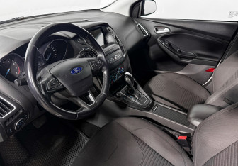 Подержанный автомобиль Ford Focus Sedan 2018 года (9 фото)