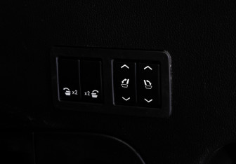Подержанный автомобиль Chevrolet Tahoe 2017 года (32 фото)