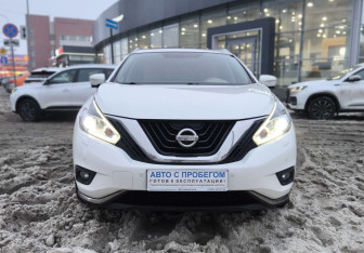 Подержанный автомобиль Nissan Murano Suv 2021 года (2 фото)