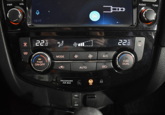 Подержанный автомобиль Nissan Qashqai 2019 года (15 фото)