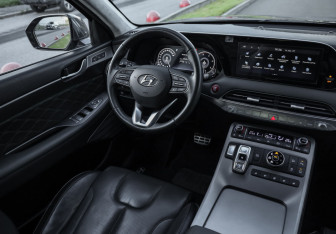 Подержанный автомобиль Hyundai Palisade 2021 года (13 фото)