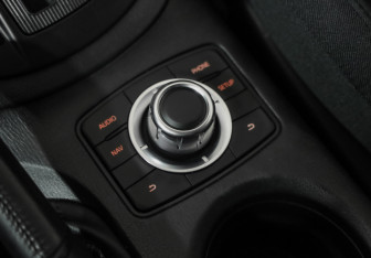 Подержанный автомобиль Mazda CX-5 2013 года (17 фото)