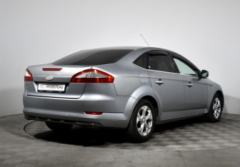 Подержанный автомобиль Ford Mondeo Sedan 2008 года (5 фото)