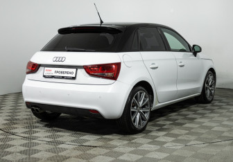 Подержанный автомобиль Audi A1 2014 года (5 фото)