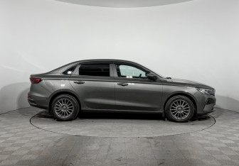 Подержанный автомобиль Geely Emgrand 2023 года (4 фото)