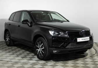 Подержанный автомобиль Volkswagen Touareg 2015 года (3 фото)
