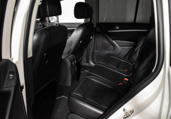 Подержанный автомобиль Volkswagen Tiguan 2012 года (11 фото)