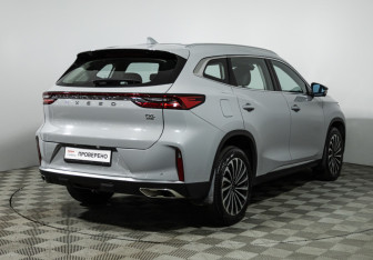 Подержанный автомобиль Exeed TXL 2023 года (5 фото)