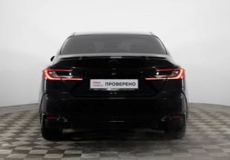 Подержанный автомобиль Toyota Camry Sedan 2024 года (6 фото)