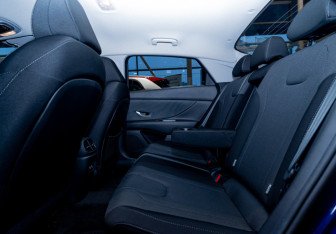 Новый Hyundai Elantra Sedan 2025 (19 фото)