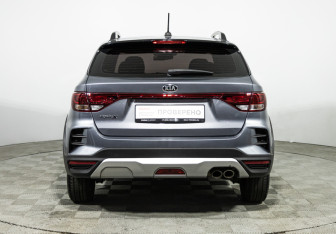Подержанный автомобиль Kia Rio Hatchback 2021 года (6 фото)