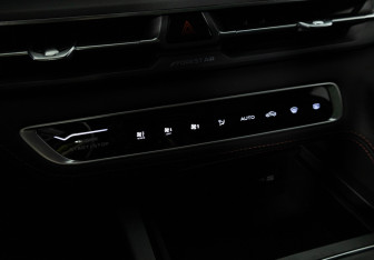 Подержанный автомобиль Changan CS75PLUS 2023 года (19 фото)