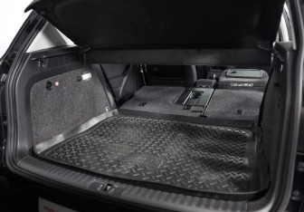 Подержанный автомобиль Volkswagen Tiguan 2011 года (28 фото)