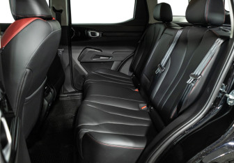 Подержанный автомобиль Haval H3 2025 года (9 фото)