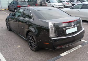 Подержанный автомобиль Cadillac CTS Sedan 2011 года (4 фото)