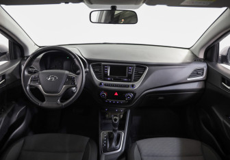 Подержанный автомобиль Hyundai Solaris Sedan 2017 года (9 фото)