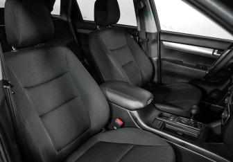 Подержанный автомобиль Kia Sorento 2013 года (18 фото)