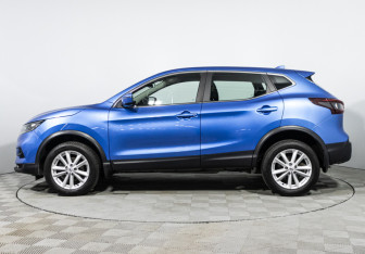 Подержанный автомобиль Nissan Qashqai 2020 года (8 фото)