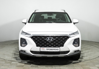 Подержанный автомобиль Hyundai Santa Fe 2018 года (2 фото)