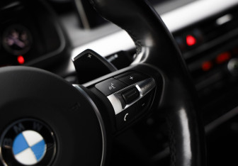 Подержанный автомобиль BMW X6 2018 года (18 фото)