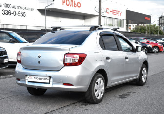 Подержанный автомобиль Renault Logan Sedan 2017 года (4 фото)