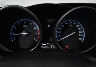 Подержанный автомобиль Mazda 3 Sedan 2011 года (13 фото)