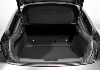 Подержанный автомобиль Changan UNI-V 2023 года (25 фото)