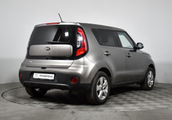 Подержанный автомобиль Kia Soul 2019 года (5 фото)