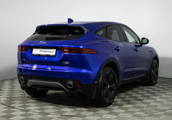 Подержанный автомобиль Jaguar E-Pace 2018 года (5 фото)