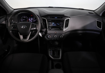 Подержанный автомобиль Hyundai Creta 2018 года (9 фото)