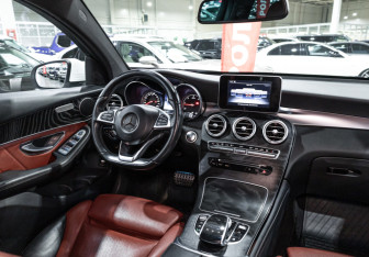 Подержанный автомобиль Mercedes-Benz GLC Coupe 2016 года (15 фото)