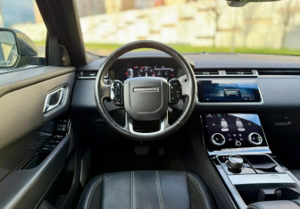 Подержанный автомобиль Land Rover Range Rover Velar 2017 года (12 фото)
