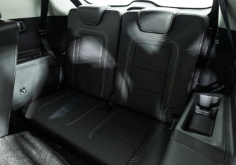 Подержанный автомобиль Soueast DX8S 2022 года (17 фото)