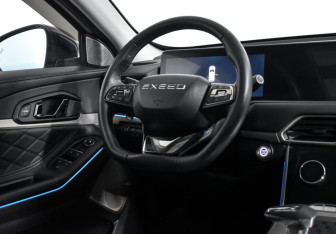 Подержанный автомобиль Exeed TXL 2023 года (15 фото)