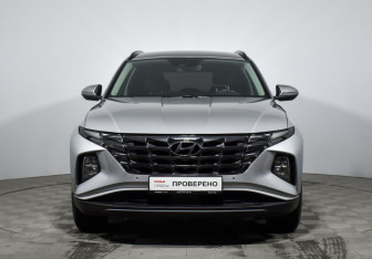 Подержанный автомобиль Hyundai Tucson 2021 года (2 фото)