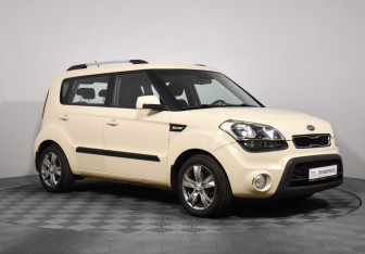 Подержанный автомобиль Kia Soul 2012 года (3 фото)