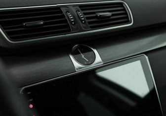 Подержанный автомобиль Volkswagen Passat Sedan 2011 года (17 фото)